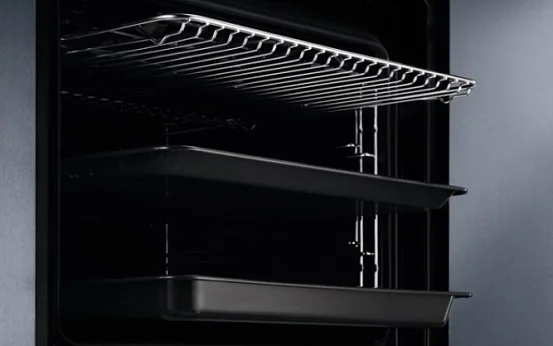 Духовой шкаф электрический Electrolux KOEAP31WT, черный