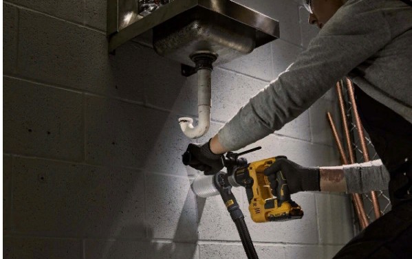 Перфоратор DeWalt DCH072L2
