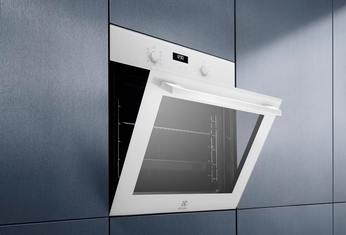 Духовой шкаф электрический Electrolux EOF5C50BV, белый