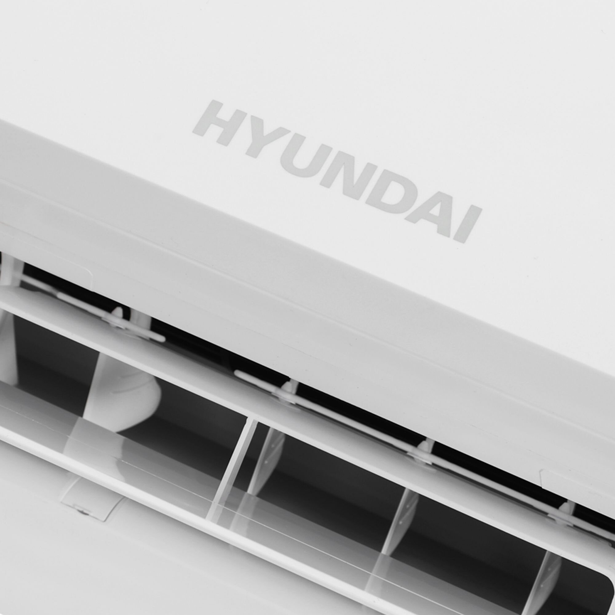 Сплит-система Hyundai HAC-18i/S-PRO, белый