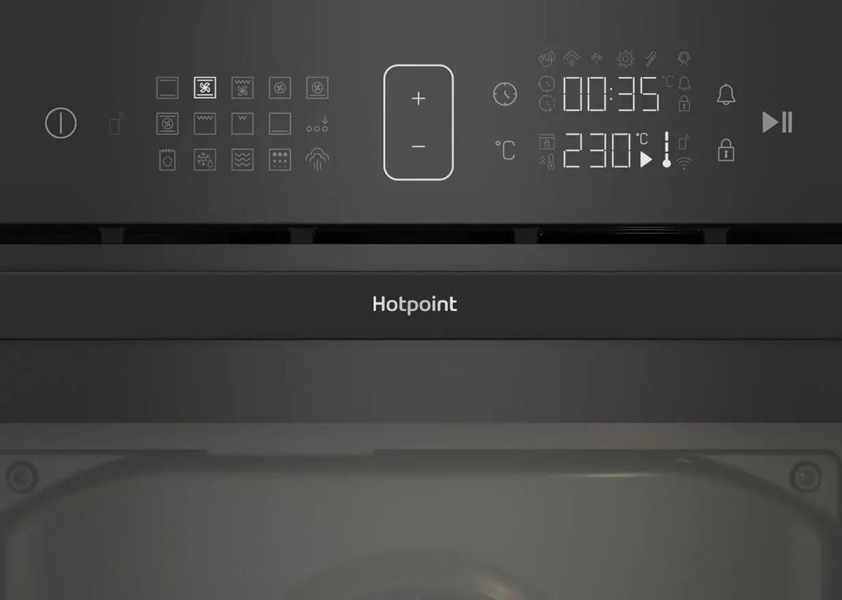 Духовой шкаф электрический Hotpoint FE8 1352 SMP BLG, черный