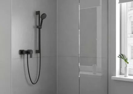 Смеситель для душа Hansgrohe Vernis Shape 71650670, черный
