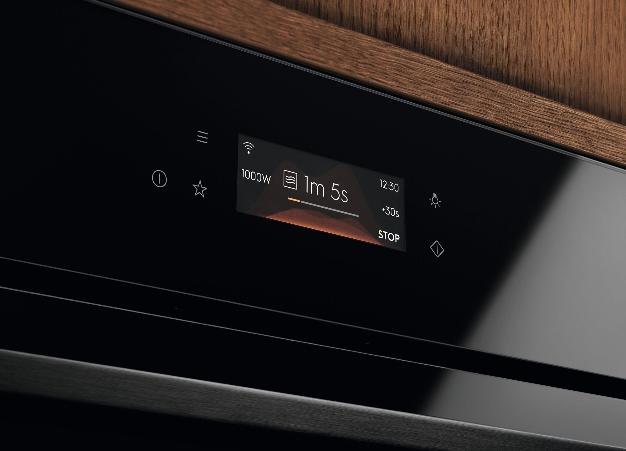 Микроволновая печь встраиваемая Electrolux LVM8E08Z, черный