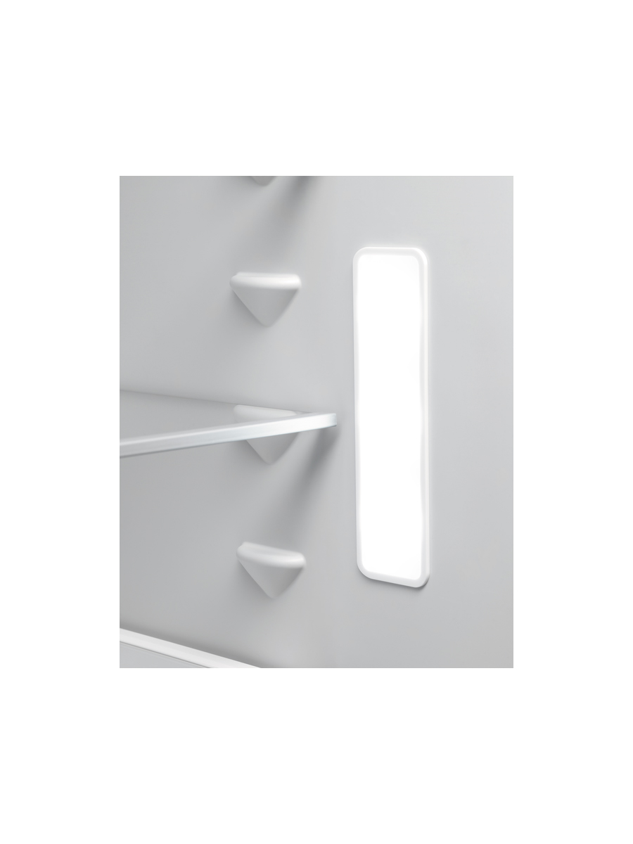 Холодильник встраиваемый Electrolux ENP7TD75S