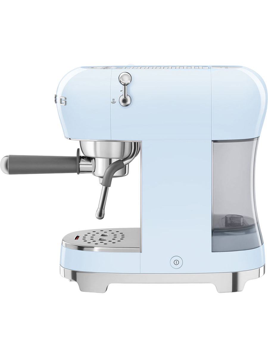 Кофеварка рожковая Smeg ECF02PBEU, голубой